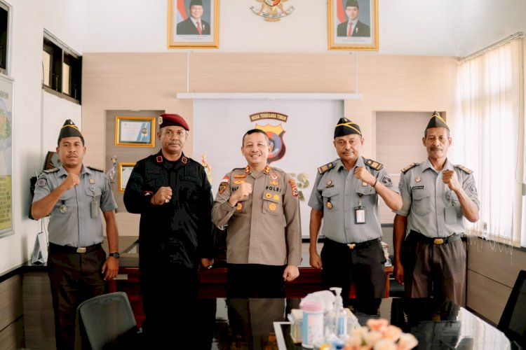 Kapolres Lembata menerima kunjungan dari Kalapas kelas lll Lembata.