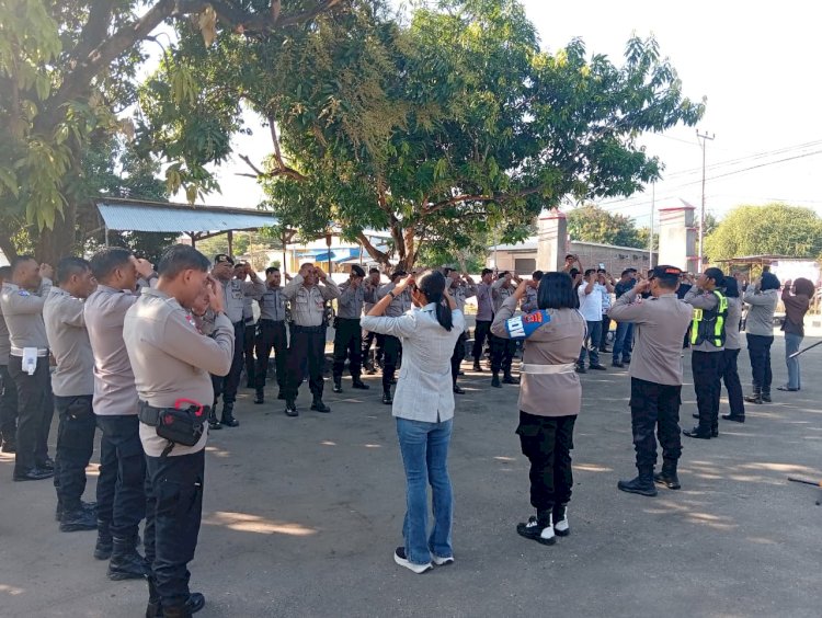 POLRES LEMBATA GELAR TERAPI USEFT BAGI ANGGOTA DAN MASYARAKAT DALAM RANGKA MEMERIAHKAN HUT BHAYANGKARA KE-80.