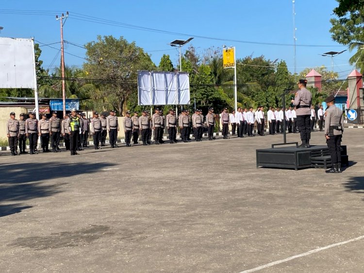 Kapolres Lembata Pimpin Apel Pagi Jam Pimpinan, Tekankan Disiplin dan Kesiapsiagaan Personel Jaga Kondusifitas Wilayah.